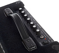 Roland KC-220  клавишный комбо, 30Вт (2х15), динамик 2х6,5", эффекты хоруса, реверберация
