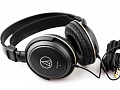 Audio-Technica ATH-AVC200  мониторные наушники закрытого типа, частотный диапазон 20-22000 Гц., импеданс 40 Ом, чувствительность 100 дБ/мВт, вес 210 г, кабель 3 м
