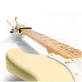 KYSER KGEFOWA каподастр для электрогитары, Fender Olympic White, бежевый