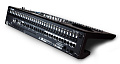 Allen&Heath QU-32C (QU-32)  цифровой микшер 32 микрофонных/линейных входа, хромированный корпус