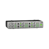 BEHRINGER AMP800 V2  4-канальный усилитель для наушников