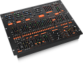 Behringer 2600 аналоговый полумодульный синтезатор 