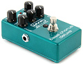 DUNLOP MXR M83 Bass Chorus Deluxe Педаль гитарная басовый хорус