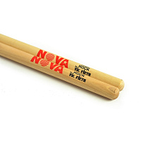 VIC FIRTH NRockN барабанные палочки Rock с нейлоновым наконечником, материал - орех, длина 16 5/8", диаметр 0,630", серия NOVA