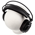 Audio-Technica ATH-AVA400  Открытые динамические наушники серии Semi-Pro, импеданс 40 Ом, частотный диапазон15-23000 Гц, чувствительность 105 дБ/мВт, вес 260 г, кабель 3 м