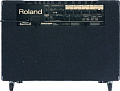 ROLAND KC-880 клавишный комбо