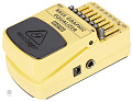 Behringer BEQ700  Педаль эффектов 7-полосный эквалайзер для бас-гитар и клавишных