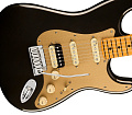 FENDER American Ultra Stratocaster® HSS, Maple Fingerboard, Texas Tea электрогитара, цвет черный, в комплекте кейс