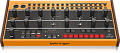 Behringer CRAVE полумодульный аналоговый синтезатор 
