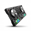 Native Instruments Traktor Kontrol S2 MK3  2-канальный системный контроллер для Traktor Pro/DJ