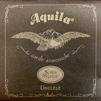 AQUILA SUPER NYLGUT 100U струны для укулеле сопрано (High G-C-E-A).