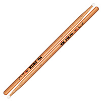VIC FIRTH SDW2N  барабаннные палочки Dave Weckl, нейлоновый наконечник "оливковая косточка", материал - гикори, длина 16 1/4", диаметр 0,560"
