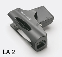 SENNHEISER LA 2 Адаптер для зарядки аккумуляторов ручных передатчиков