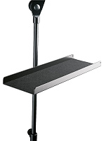 K&M 12218-000-55 алюминиевый лоток для мелочей, войлочное дно, размеры 39х12,5 см, для микрофонной стойки диам. 30 мм