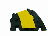 Eurolite Cable crossover 2 channels curve 35 degr. 2-канальный кабельный трап, угловой, 35 градусов, 400х250мм с противоскользящей жёлтой вставкой - крышкой. Предназначен для защиты лежащих кабелей ( для тура, выставок, улицы) 