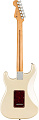 FENDER Player Plus STRAT MN OLP электрогитара, цвет кремовый, чехол в комплекте