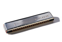 HOHNER Echo 2409/40 C (M2409017) - губн. гармоника - Tremolo, 40 яз., корпус дерево