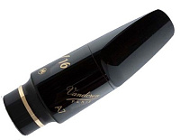 Vandoren V16 A7 (SM813M) мундштук для альт-саксофона, средняя камера, открытость пасти 204 мм